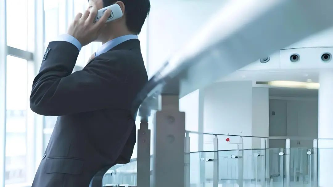 【以案示警】洩密案高發！小(xiǎo)心手機成為(wèi)“貼身間諜”→
